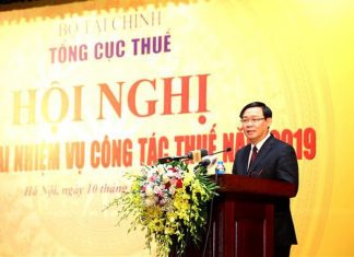 Hơn 21.000 doanh nghiệp tại TP.HCM sử dụng hóa đơn điện tử Phó Thủ tướng Vương Đình Huệ phát biểu tại Hội nghị