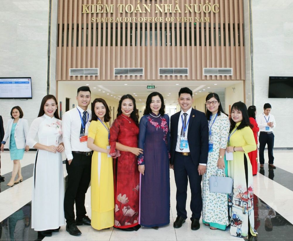 Thứ trưởng Nguyễn Thị Mai chúc mừng MISA 25